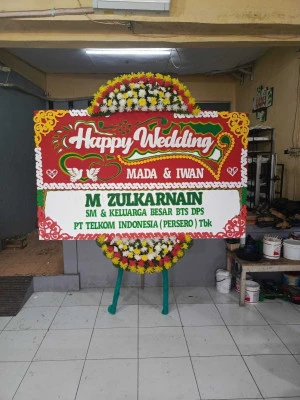 Papan Bunga di Sudimara Selatan